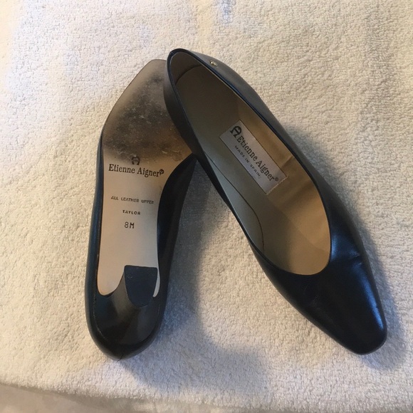 Etienne Aigner Shoes Etienne Aigner Heels Size 8 Navy Blue Poshmark